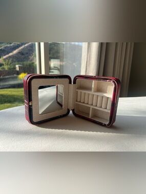 Mark & Graham Plaid Travel Jewelry Case Zip-Around w/ Mirror Faux Leather